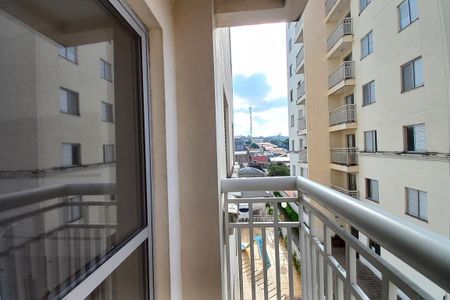 Apartamento à venda com 69m², 3 quartos e 1 vaga Apartamento à venda com 69m², 3 quartos e 1 vagaVaranda da sala