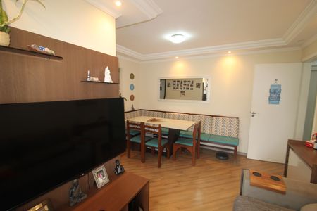 Apartamento para alugar com 52m², 2 quartos e 1 vagaSala