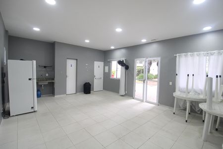 Apartamento para alugar com 52m², 2 quartos e 1 vagaÁrea Comum