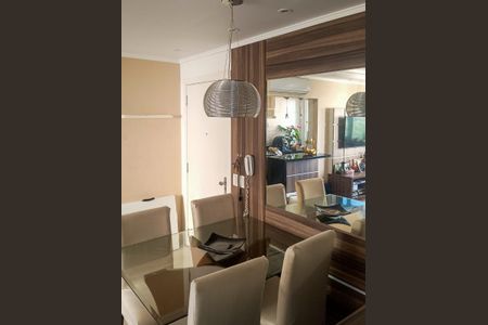 Apartamento à venda com 67m², 3 quartos e 1 vaga Apartamento à venda com 67m², 3 quartos e 1 vagaSala