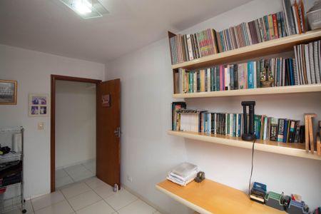 Casa à venda com 141m², 3 quartos e 2 vagasEscritório