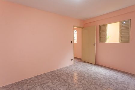 Casa para alugar com 50m², 1 quarto e 1 vagaQuarto