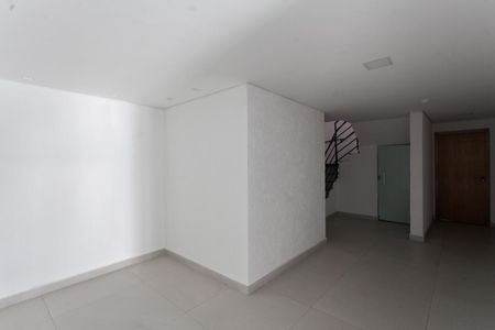 Apartamento à venda com 157m², 4 quartos e 2 vagas Apartamento à venda com 157m², 4 quartos e 2 vagasHall de entrada