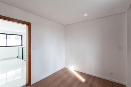 Apartamento à venda com 157m², 4 quartos e 2 vagas Apartamento à venda com 157m², 4 quartos e 2 vagasSuíte 2