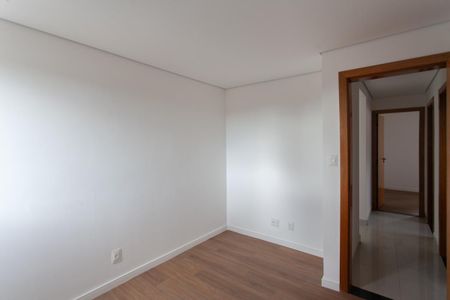 Apartamento à venda com 157m², 4 quartos e 2 vagas Apartamento à venda com 157m², 4 quartos e 2 vagasQuarto 2