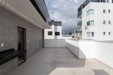 Apartamento à venda com 157m², 4 quartos e 2 vagas Apartamento à venda com 157m², 4 quartos e 2 vagasCobertura