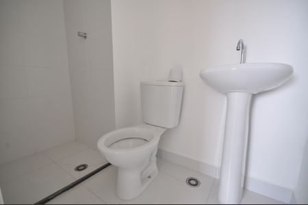 Apartamento para alugar com 33m², 2 quartos e sem vagaBanheiro