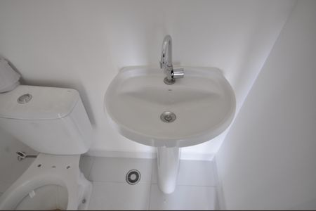 Apartamento para alugar com 33m², 2 quartos e sem vagaBanheiro