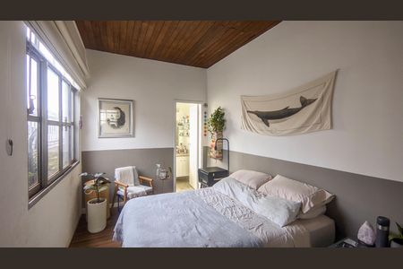 Apartamento à venda com 250m², 3 quartos e 1 vaga Apartamento à venda com 250m², 3 quartos e 1 vagaQuarto Cobertura