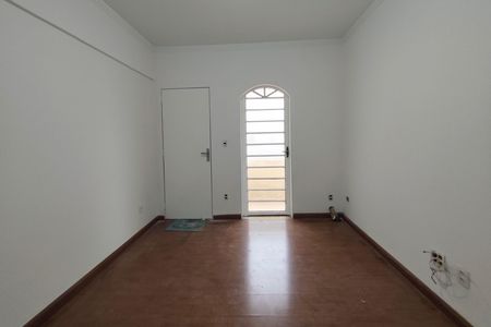 Apartamento para alugar com 74m², 2 quartos e 1 vagaSala