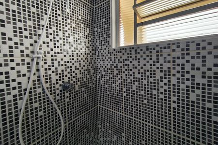 Apartamento para alugar com 74m², 2 quartos e 1 vagaBanheiro Social