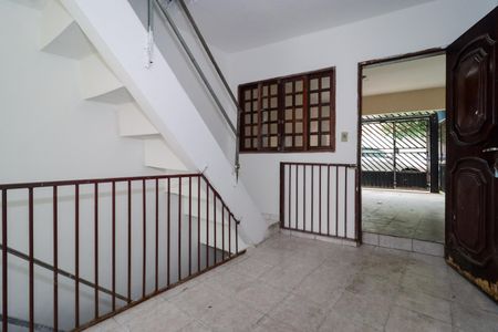 Casa para alugar com 100m², 2 quartos e 1 vagaSala