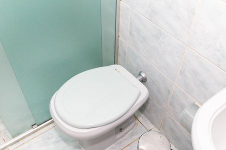 Casa à venda com 183m², 3 quartos e 2 vagasBanheiro Social