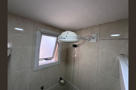 Apartamento à venda com 67m², 2 quartos e 2 vagasBanheiro