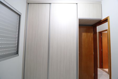 Apartamento para alugar com 73m², 3 quartos e 1 vagaQuarto 1