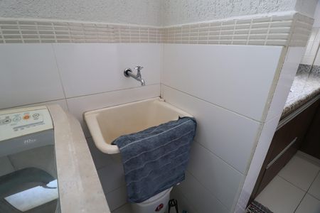 Apartamento para alugar com 73m², 3 quartos e 1 vagaÁrea de Serviço