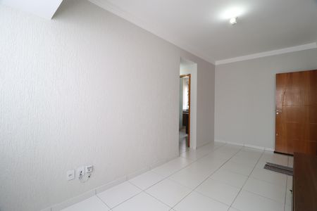 Apartamento para alugar com 73m², 3 quartos e 1 vagaSala