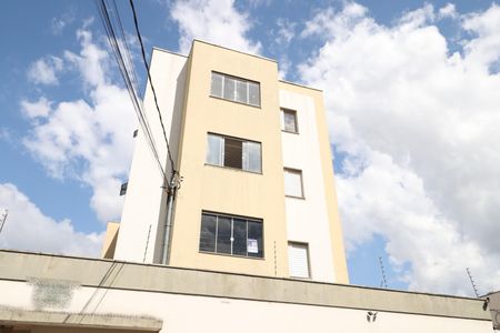 Apartamento para alugar com 73m², 3 quartos e 1 vagaFachada