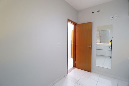 Apartamento para alugar com 73m², 3 quartos e 1 vagaQuarto 2