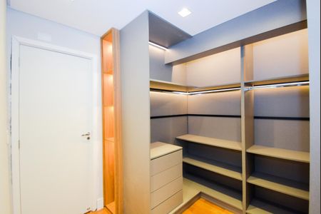 Apartamento à venda com 122m², 3 quartos e 2 vagasCloset do Quarto 3