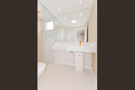 Apartamento à venda com 122m², 3 quartos e 2 vagasBanheiro da Suíte 3