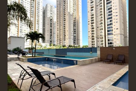 Apartamento à venda com 122m², 3 quartos e 2 vagasArea Comum - Piscina