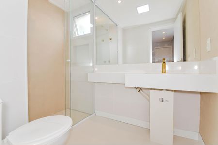 Apartamento à venda com 122m², 3 quartos e 2 vagasBanheiro da Suíte 3