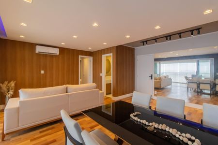 Apartamento à venda com 122m², 3 quartos e 2 vagasSala