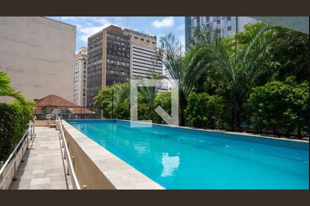 Studio para alugar com 35m², 1 quarto e 1 vaga Studio para alugar com 35m², 1 quarto e 1 vagaÁrea comum - Piscina