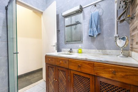 Apartamento à venda com 60m², 2 quartos e sem vagaBanheiro