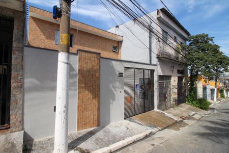 Studio para alugar com 30m², 1 quarto e sem vaga Studio para alugar com 30m², 1 quarto e sem vagaFachada e Placa