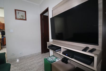 Casa à venda com 240m², 4 quartos e 4 vagasCasa 3 - Sala