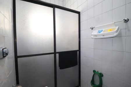 Casa à venda com 240m², 4 quartos e 4 vagasCasa 2 - Banheiro