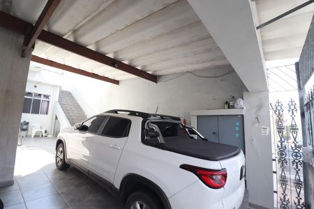 Casa à venda com 240m², 4 quartos e 4 vagasGaragem