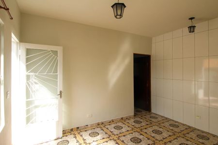 Casa à venda com 70m², 2 quartos e sem vagaSala
