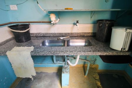 Casa à venda com 70m², 2 quartos e sem vagaÁrea de Serviço