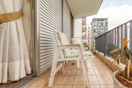 Apartamento à venda com 170m², 3 quartos e 2 vagasFoto 01