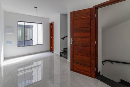 Casa de condomínio à venda com 80m², 2 quartos e 1 vagaSala