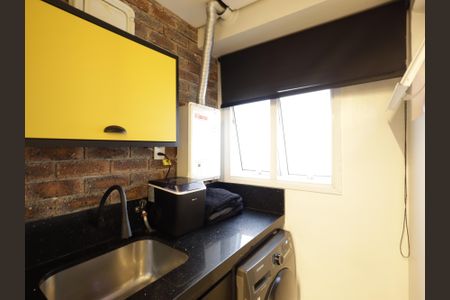 Apartamento à venda com 70m², 2 quartos e 1 vagaÁrea de Serviço