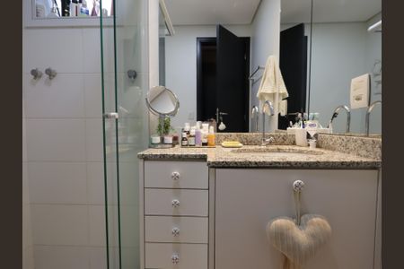 Apartamento à venda com 70m², 2 quartos e 1 vagaBanheiro da Suíte