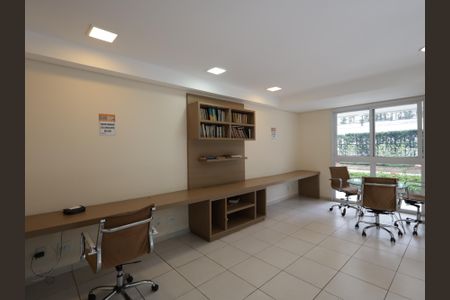 Apartamento à venda com 70m², 2 quartos e 1 vagaÁrea comum - Sala de Estudo