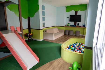 Apartamento à venda com 35m², 2 quartos e sem vagaÁrea comum