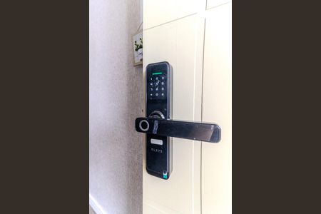 Studio à venda com 42m², 1 quarto e sem vagaFechadura Eletrônica