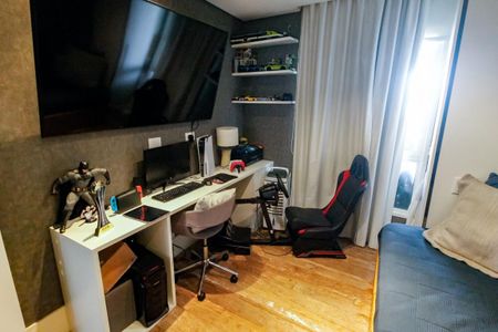 Apartamento à venda com 199m², 4 quartos e 3 vagasQuarto 1