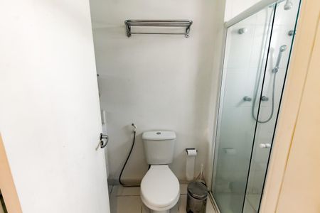 Apartamento à venda com 199m², 4 quartos e 3 vagasBanheiro da Suíte 1