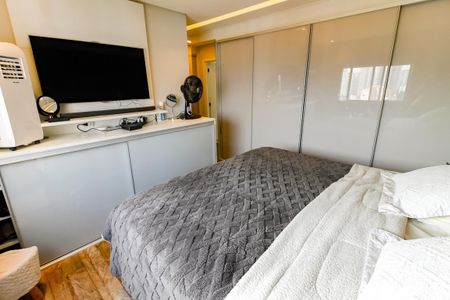 Apartamento à venda com 199m², 4 quartos e 3 vagasSuíte 2