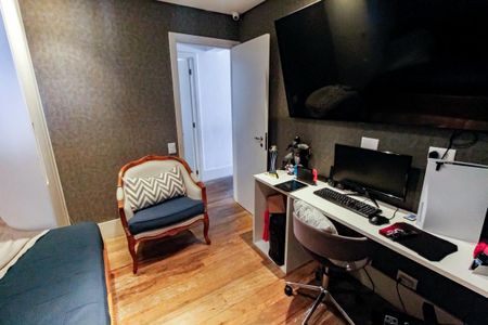 Apartamento à venda com 199m², 4 quartos e 3 vagasQuarto 1