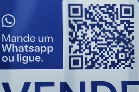 Apartamento à venda com 55m², 2 quartos e 1 vaga Apartamento à venda com 55m², 2 quartos e 1 vagaFachada/Plaquinha