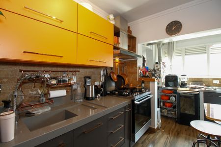 Apartamento à venda com 196m², 4 quartos e 3 vagasCozinha