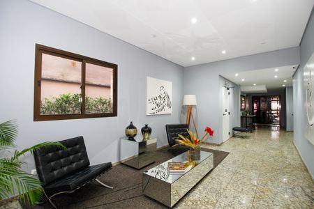 Apartamento à venda com 196m², 4 quartos e 3 vagasHall Social